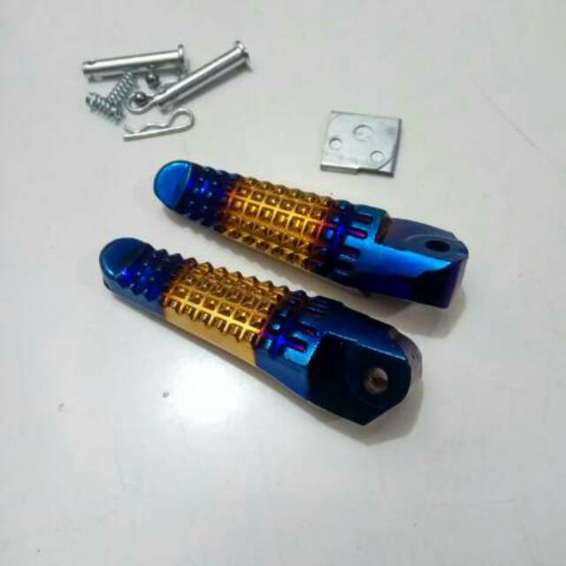 step pijakan / footstep belakang TWO TONE jagung vixion new satria fu vixion old motor motor