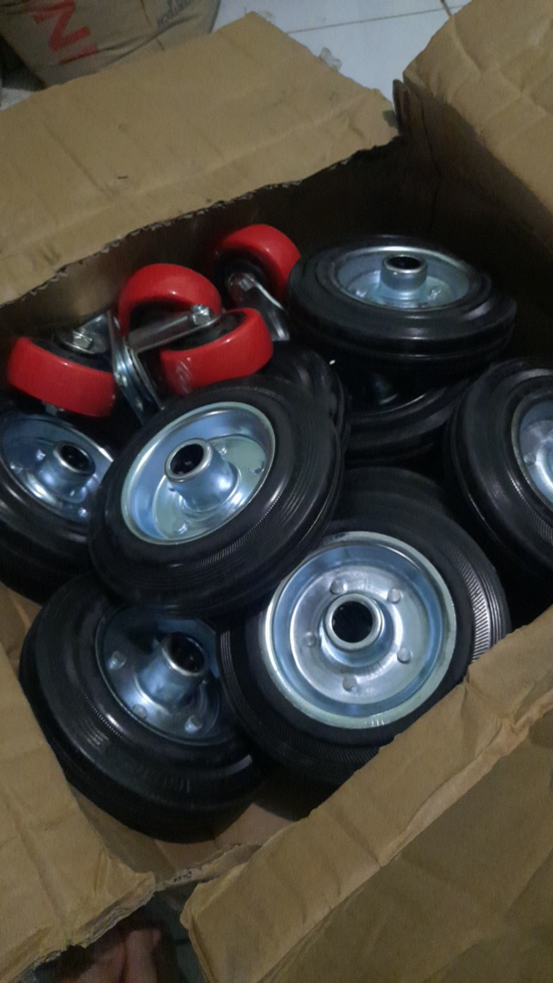 Roda Troley /rak / Etalase Pu Taiwan 3 Inch (muter )
