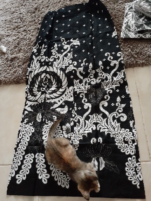 Batik Couple Keluarga Ayah Ibu Dan Anak Brokat  Ratu Pingu Family