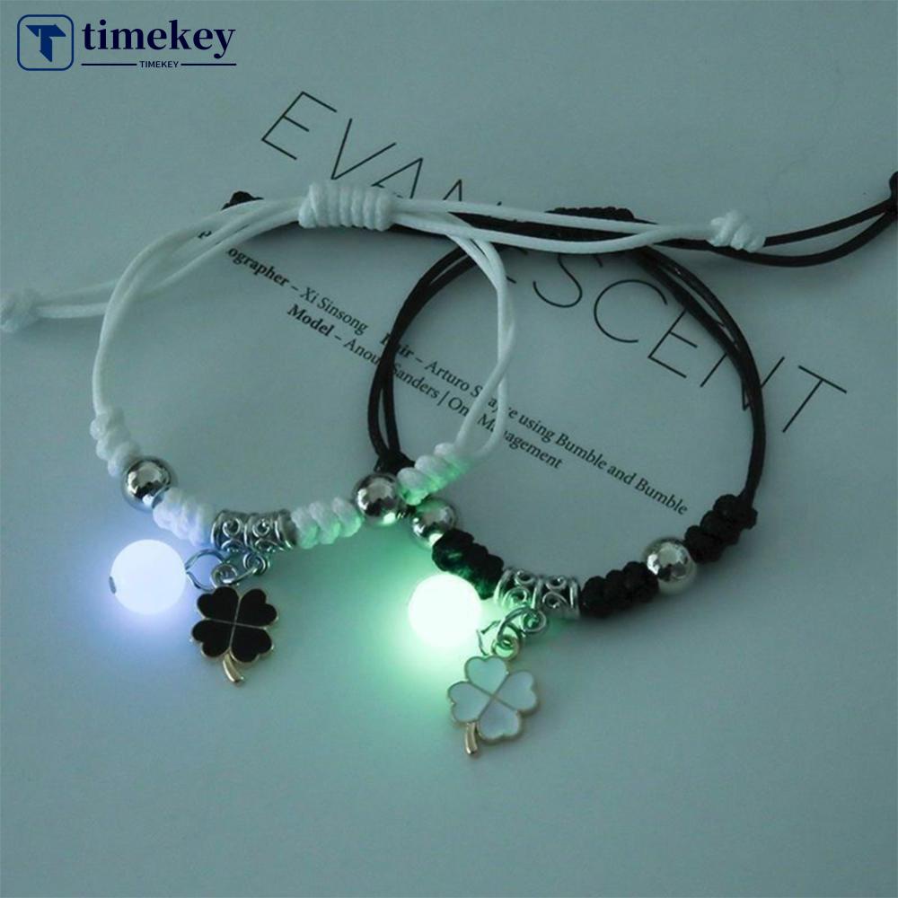 Timekey 1 Pasang Gelang Tali Kepang Luminous Bahan Alloy Untuk Hadiah Teman V6W3