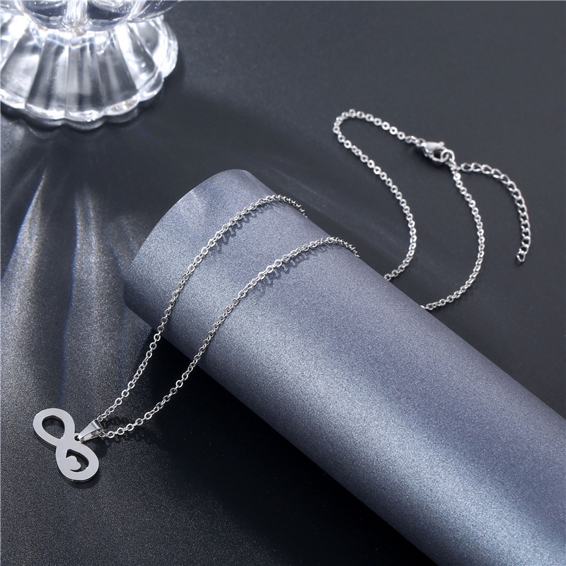 Fashion merek fashion gaya Korea retro titanium steel kalung wanita pribadi Hip Hop Street 8-kata be