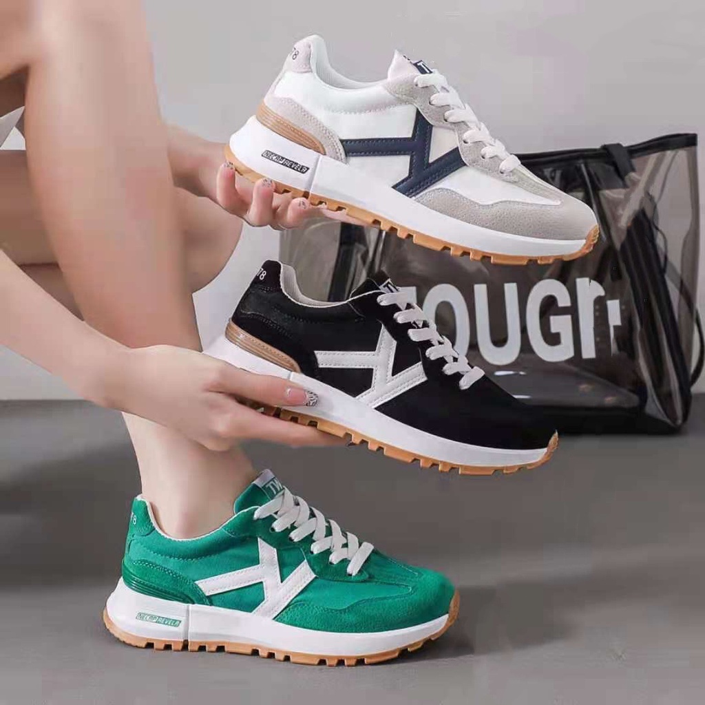 FS08 Sepatu Sneakers Wanita import Fashion Korea / Taehyung sepatu sneakers import wanita