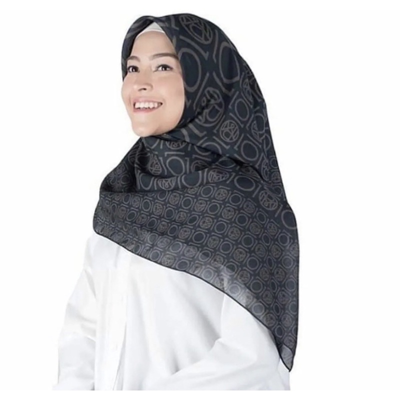 Ria Miranda Dekade Monogram Scarf