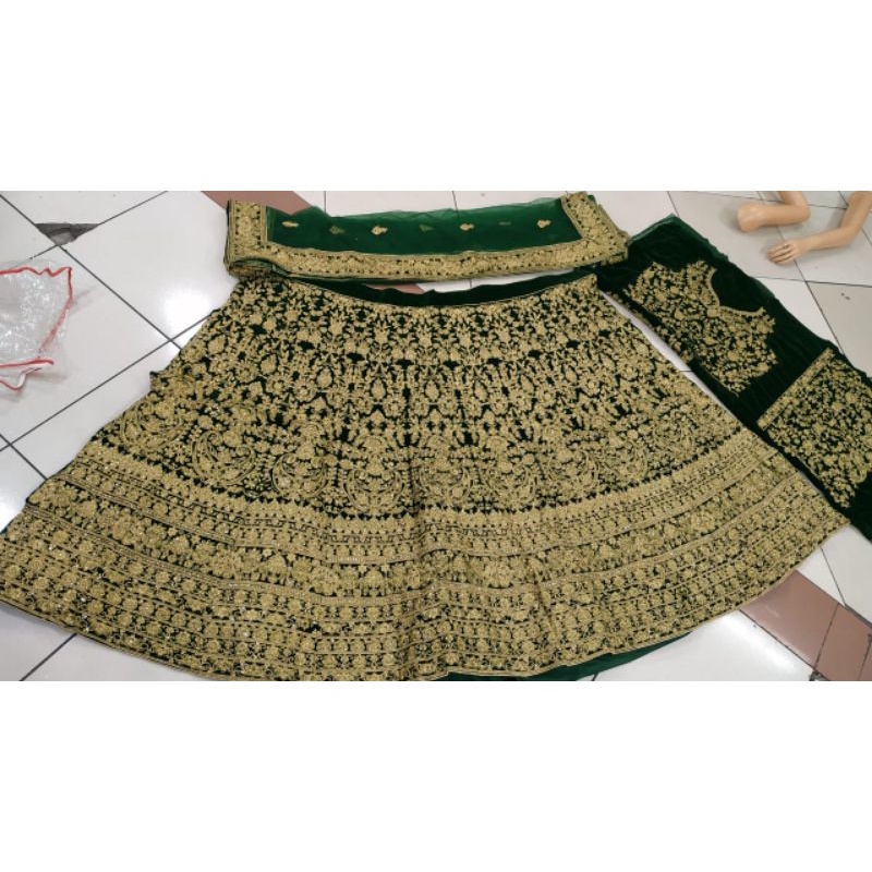 Lehengga India / Lehenga Bludru / Baju india Lenggha India / Pengantin / Gaun / Baju cewek
