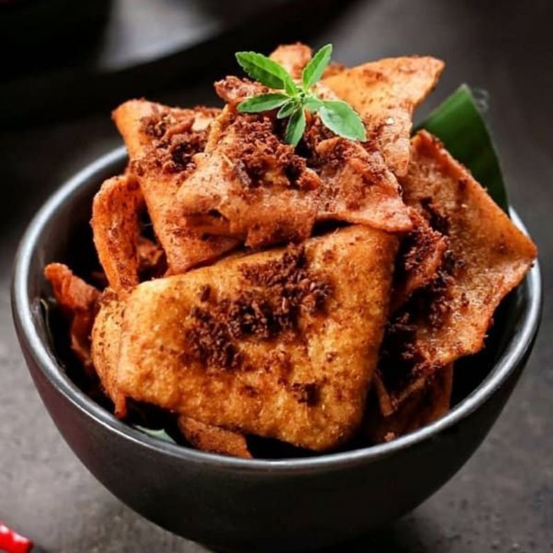 

KRIPIK PEDAS/ KRIPIK TELUR/ JAJAN PEDAS/ TELUR PEDAS/ KRIPIK HOT