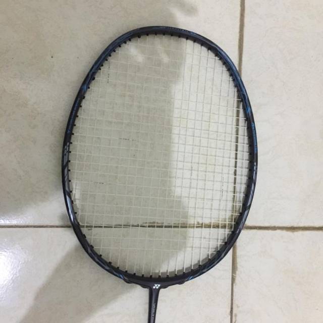 raket yonex voltric z force 2