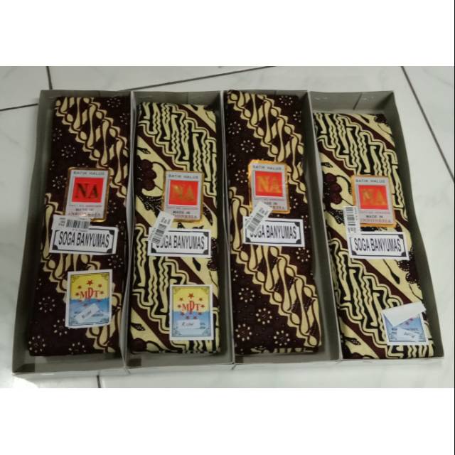 Batik banyumas/ NA