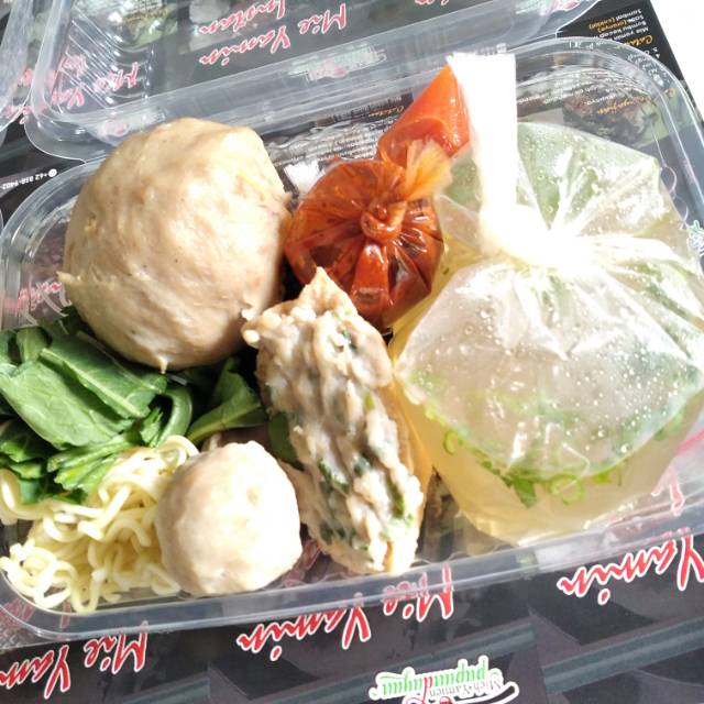 

Mie bakso papandayan