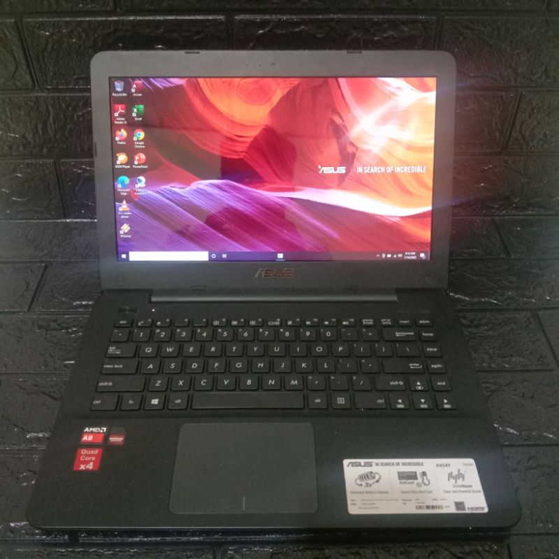 Laptop Asus X454Y Amd A8-7410 dengan RAM 4/500GB (HARDISK)