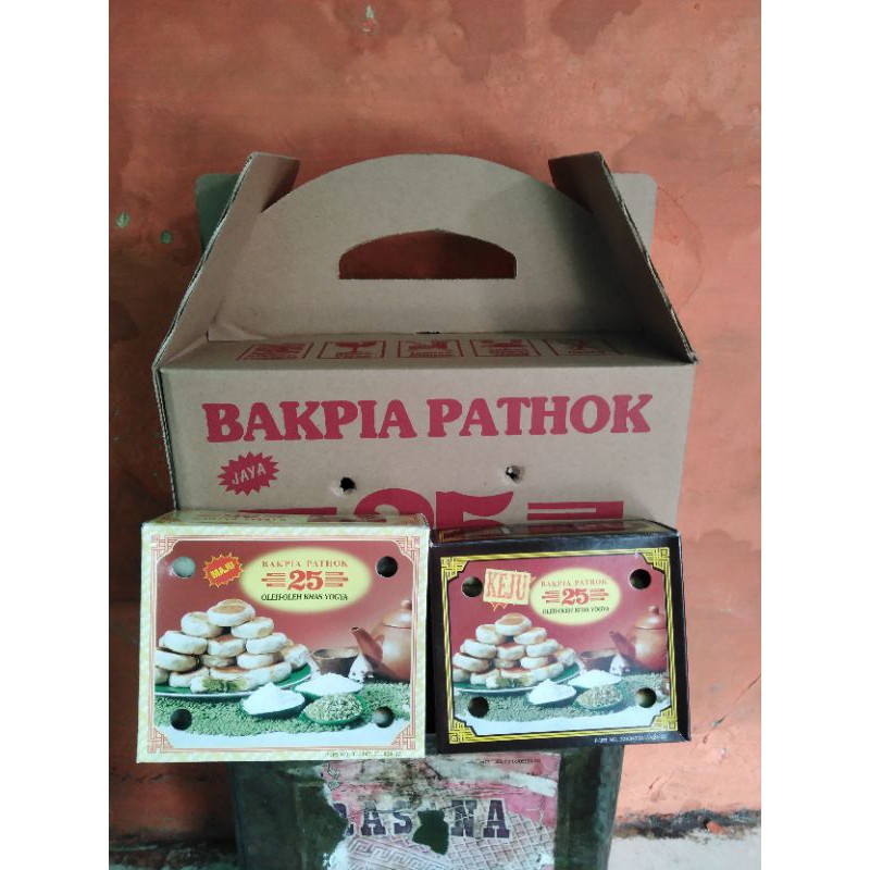 

Bakpia Pathok 25