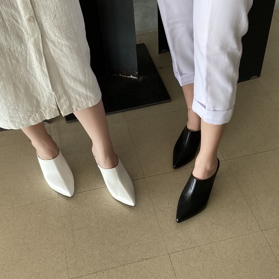 ATTERA - NABITH (black/white) - Sepatu Hak Tertutup Wanita 7cm - Sepatu Mules - Sepatu Heels - Heels