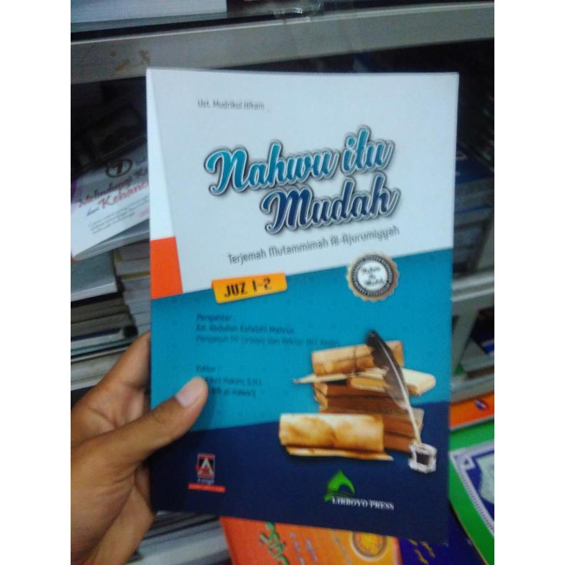 Nahwu Itu Mudah saku Buku Makna Pesantren dan Kitab Terjemah Kajian Analisis Lirboyo