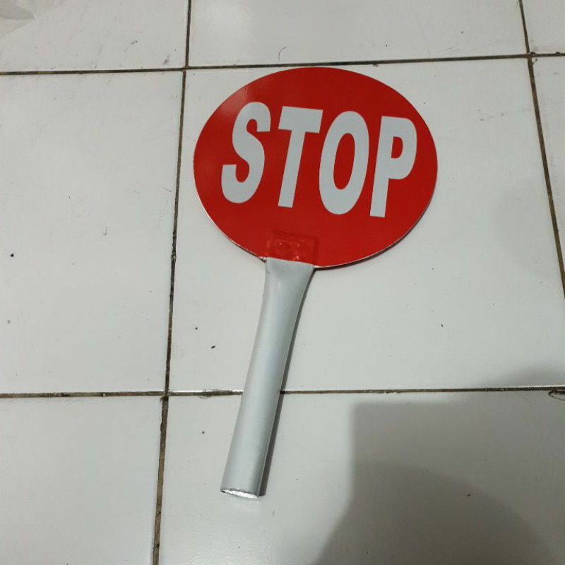 Papan Stop bahan plat