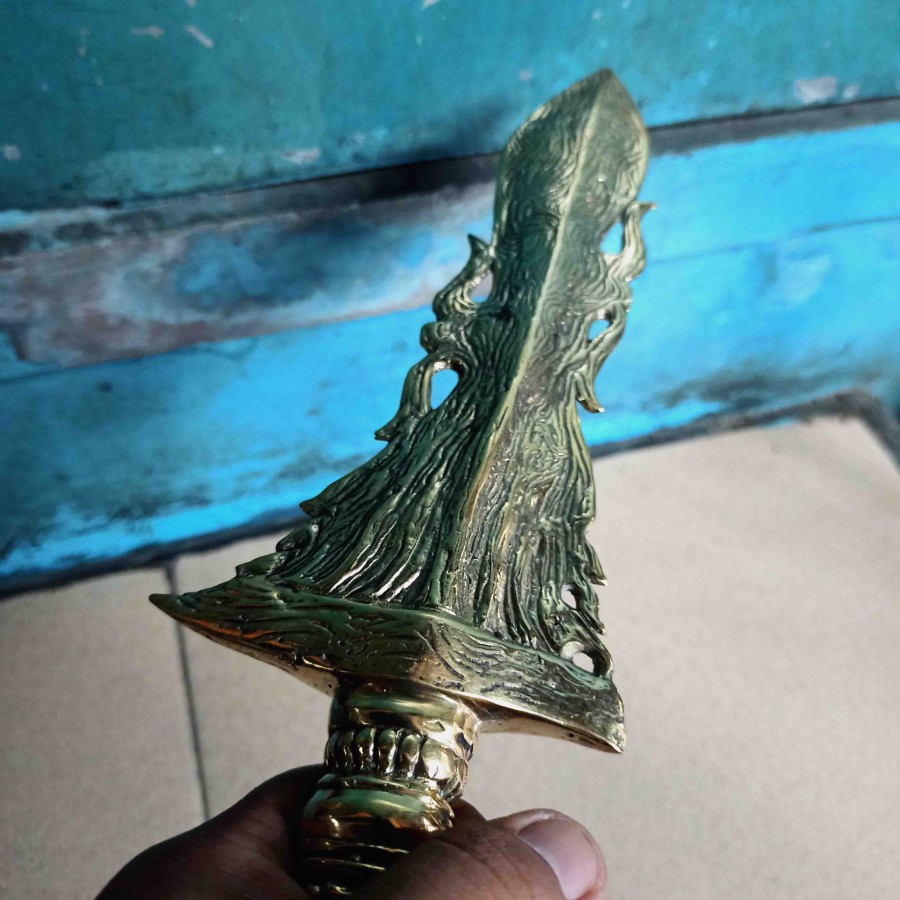 Pusaka Keris Antik Besi Kursani Kontemporer Koleksi Unik Murah