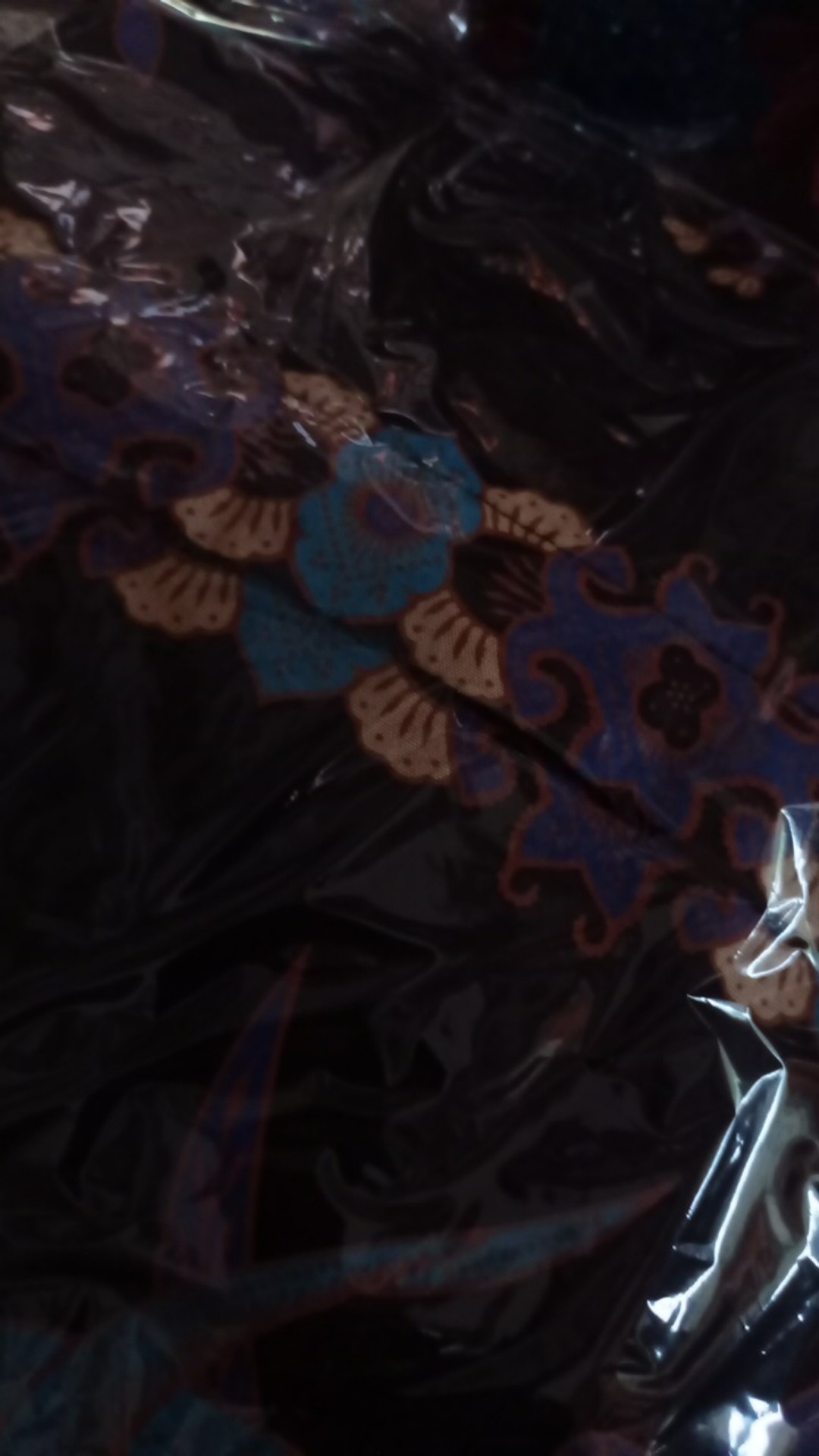 Hem Kemeja Batik Atasan Cowok Lengan Panjang