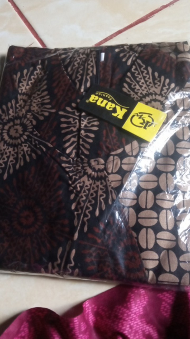 Tunik Batik Wanita Modern Kekinian