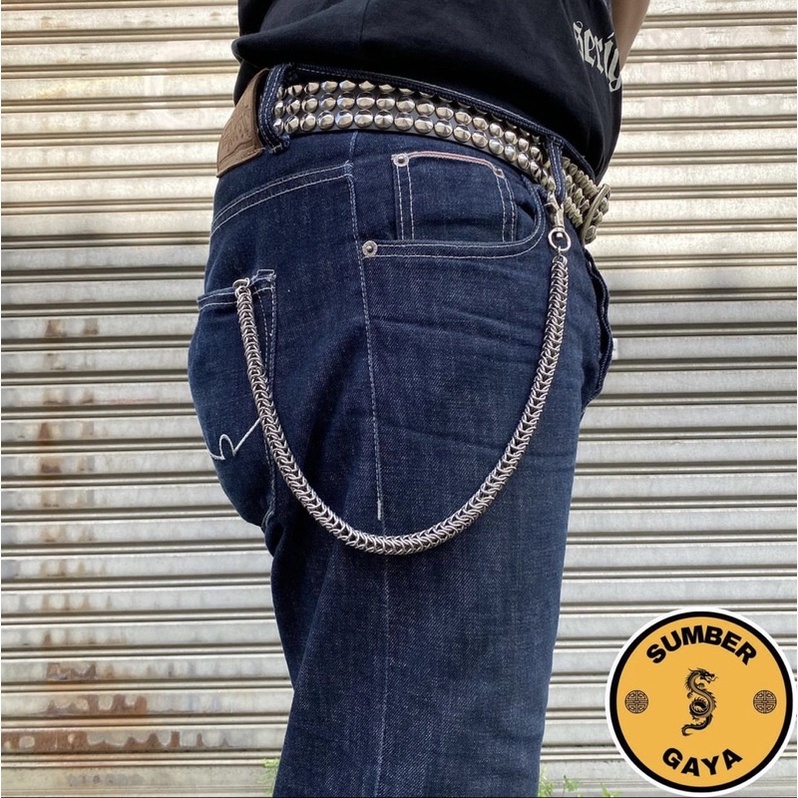 Rantai Dompet // Chain Wallet (B3)