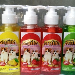 SMILE Shampo Grooming Kucing Anjing Anti Jamur Dan Kutu 100 ml