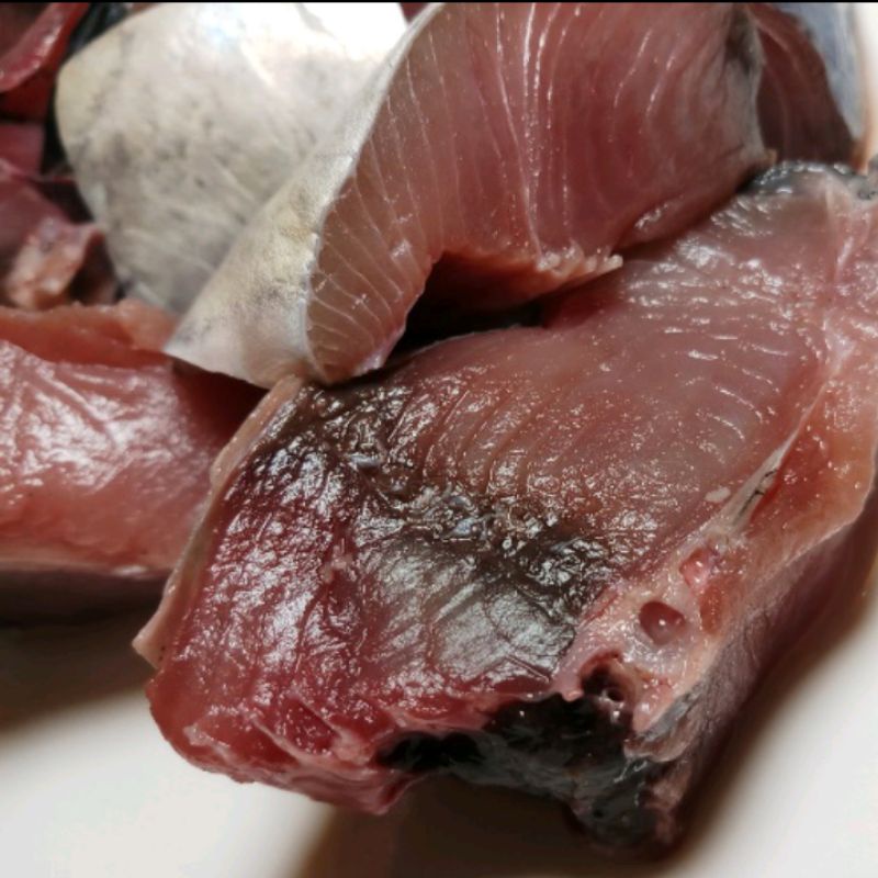 

Puri Segar Shop, Ikan Tongkol Basah Potongan Segar Tanpa Kepala 500 Gram. (Orderan Pagi Hari)