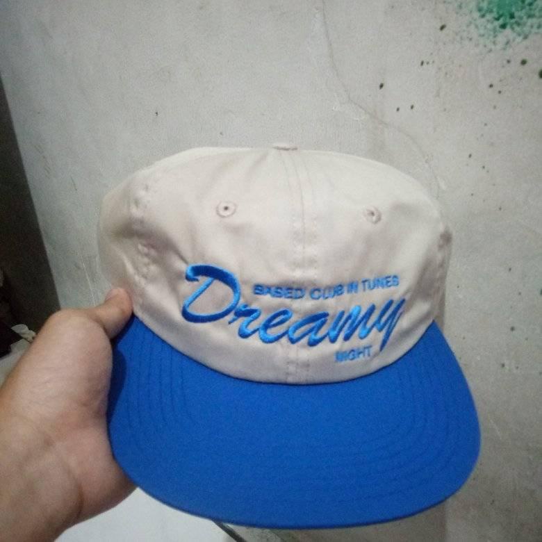 Topi Based Club