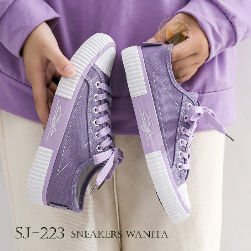 【Mon.a】 Sepatu Sneakers Wanita Casual Wear ala Back To School Import Kualitas Super Premium Mona 223