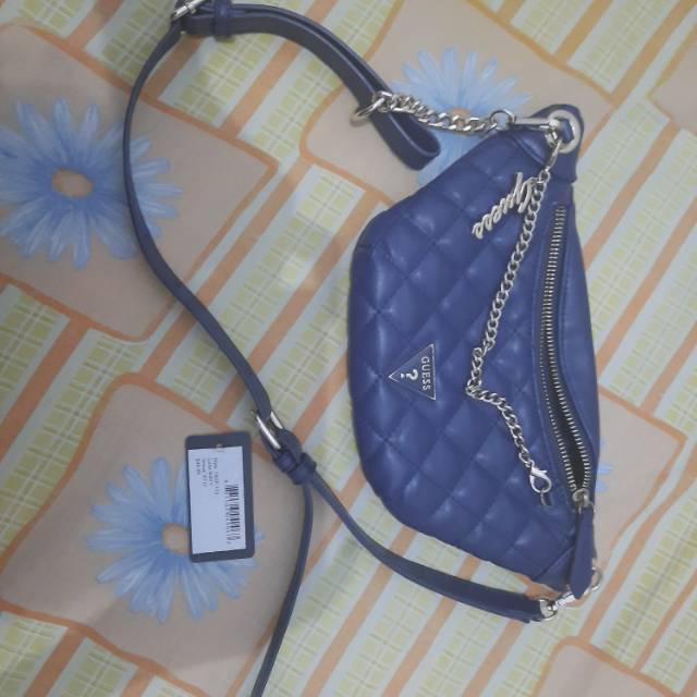 Preloved Guess original Waist bag VVGC