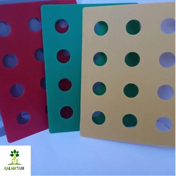 Tutup baki hidroponik 12 lubang