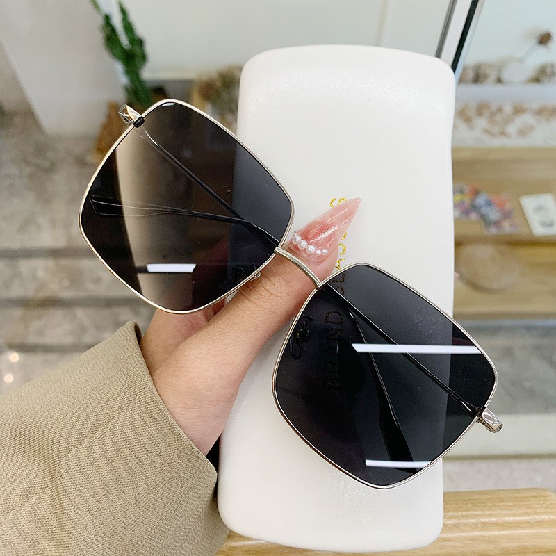 KACAMATA WANTA PRIA SQUARE VINTAGE SUNGLASSES SEGI EMPAT KACA MATA HITAM ANTI UV FASHHION STYLE KOREA