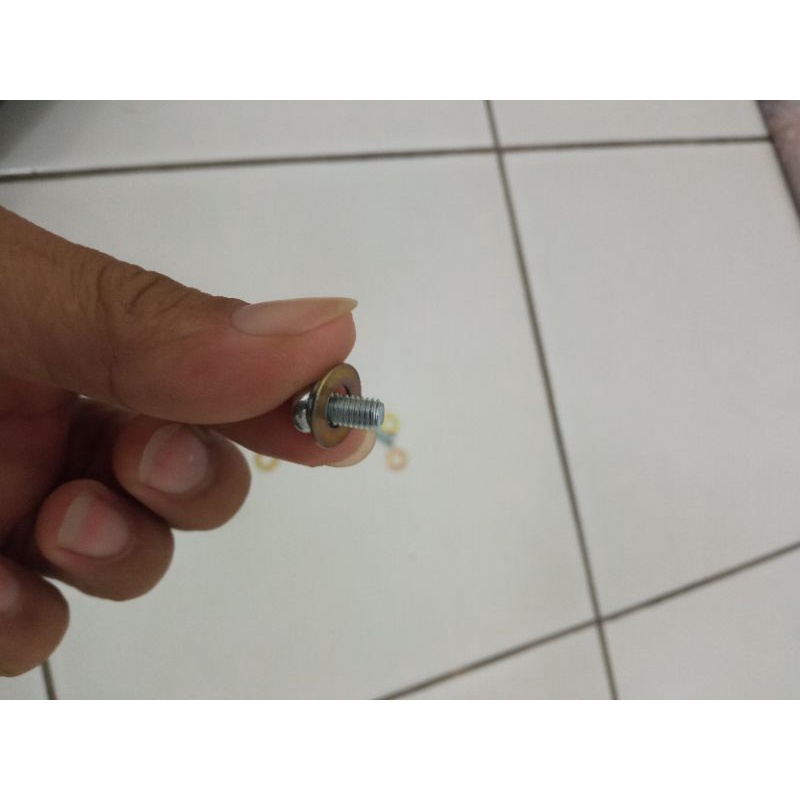 baut baud mur lampu spoiler plus ring plate