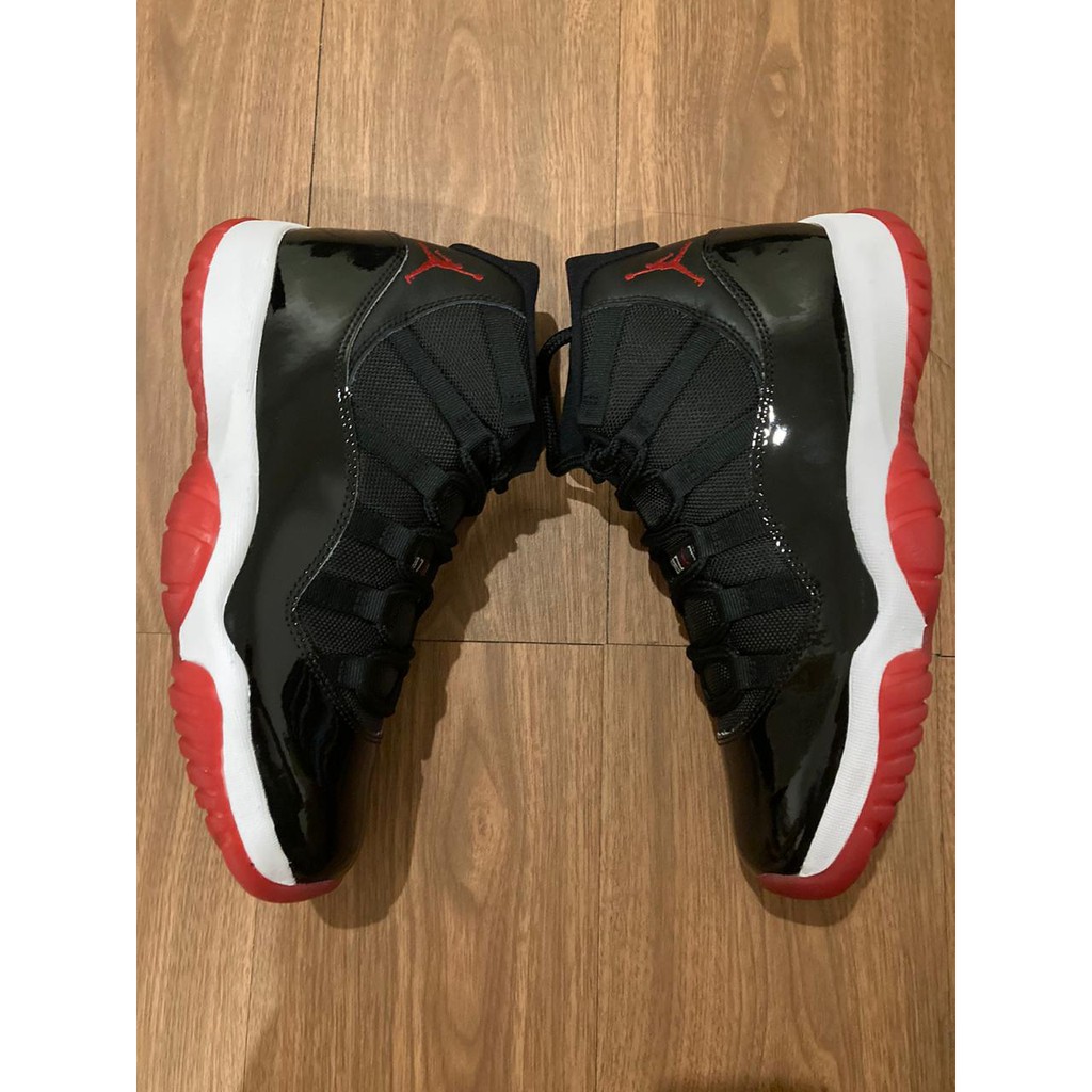 Jordan 11 bred 2019 Size 8 BNIB