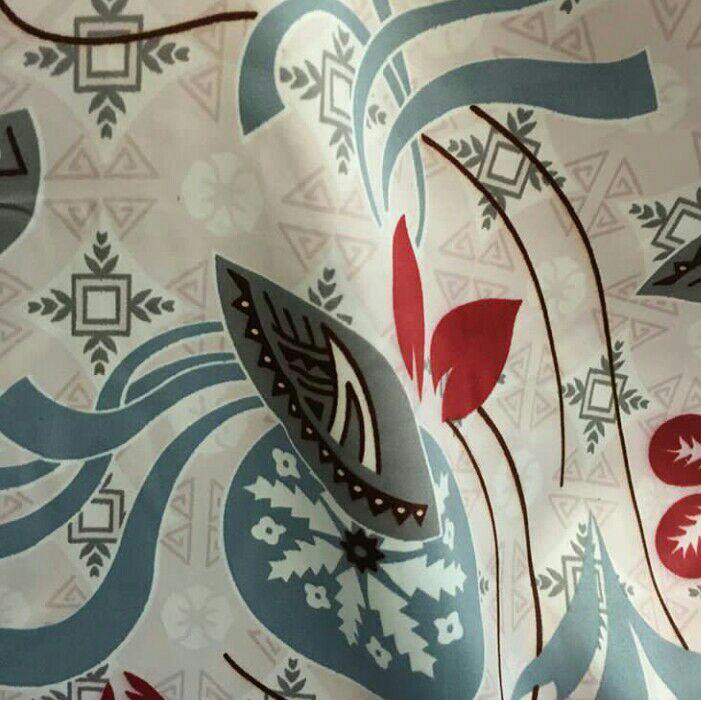 KAIN MAXMARA MOTIF BATIK - harga per 0,5m