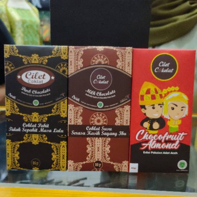 

Cilet coklat khas Aceh
