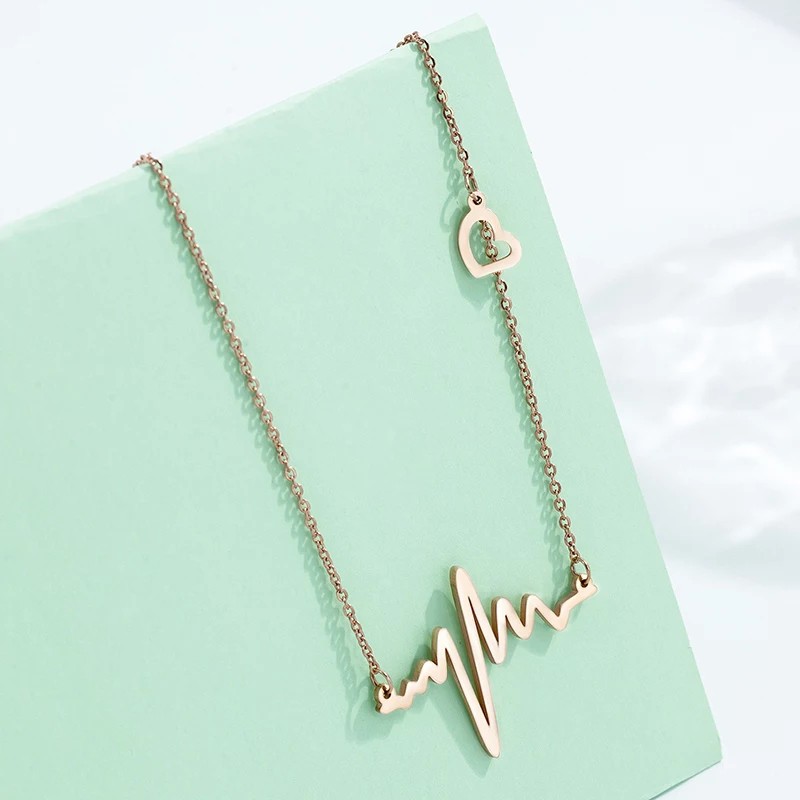 Kalung Titanium Wanita Anti Pudar Model Detak Jantung