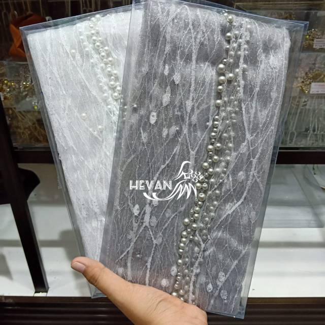 Veil Jilbab Pengantin Payet Mutiara, Kombinasi Akar Payet