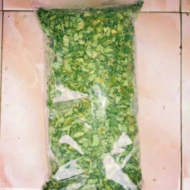 

500 Gram Daun kelor segar/daun moringga/tanaman ajaib