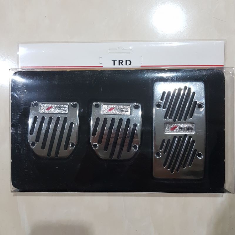 pedal ped momo crom manual