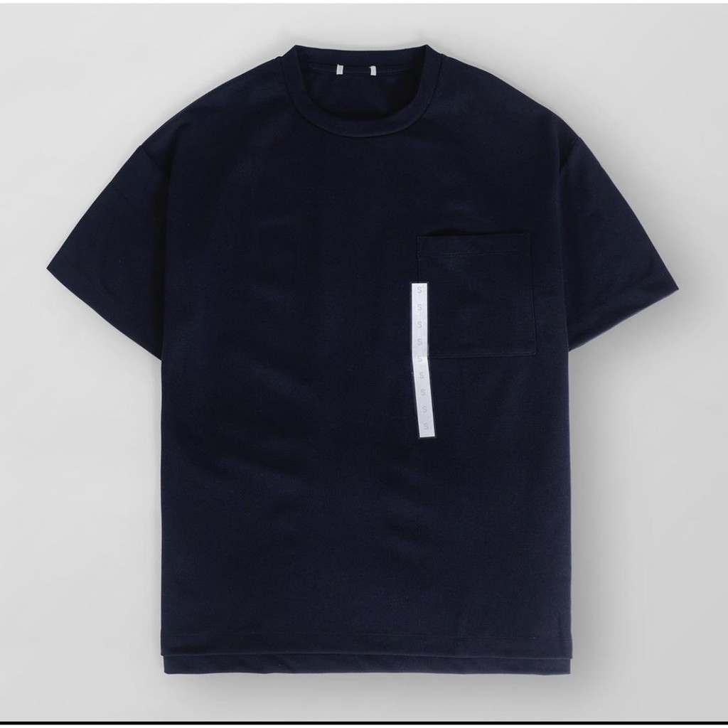 Kaos Baju Gu by Uniqlo Oversized Pocket Tee Navy