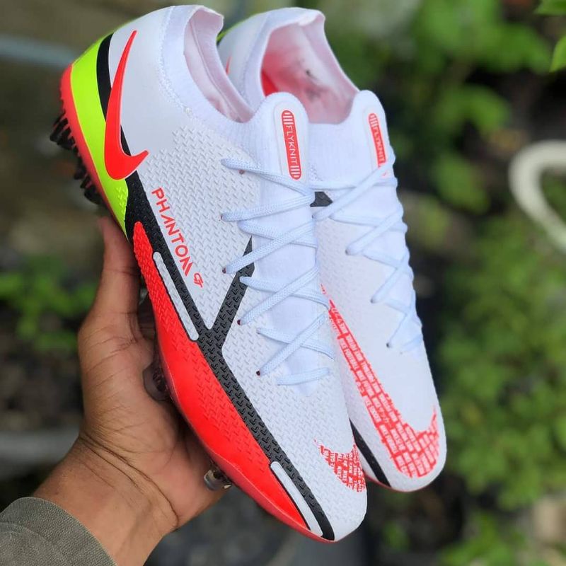Sepatu Bola Nike Phantom GT II Elite Motivation Pack FG-5