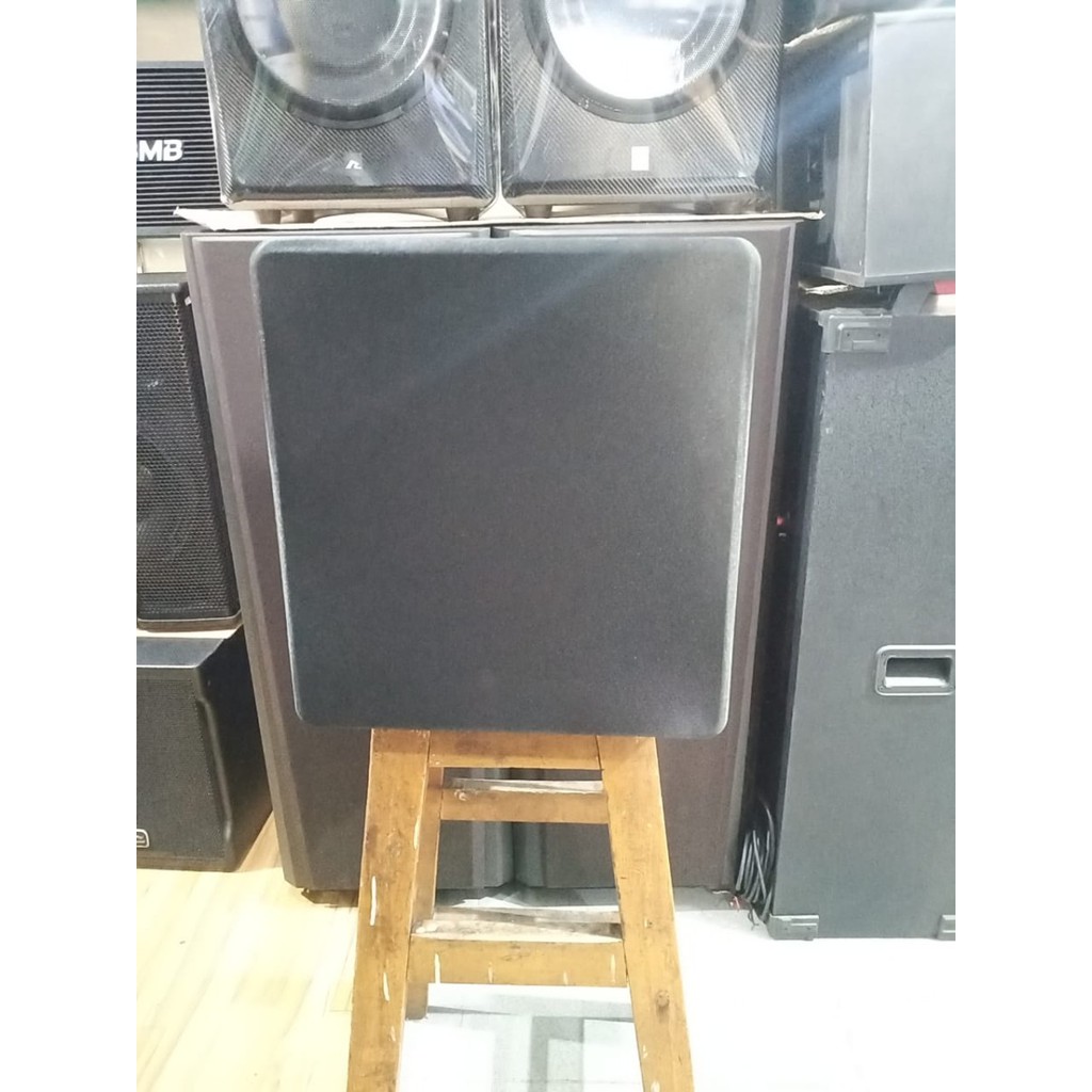 SUBWOOFER AKTIF TARGA PS 200 D 12 INCH SUBWOOFER ACTIVE WOOFER DEPAN