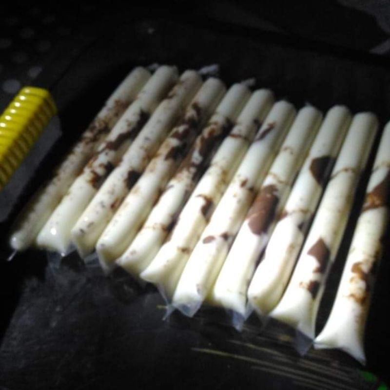 

plastik es lilin polos 4x20 250gram