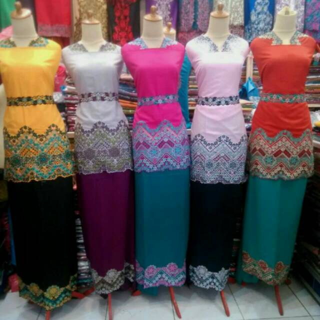 Kain bordir bukittinggi