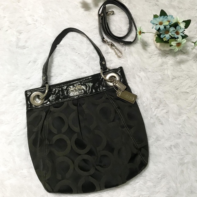 Tas Coach second branded