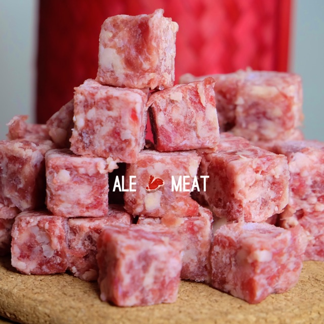 

Wagyu Meltique Saikoro (2x2 cm)