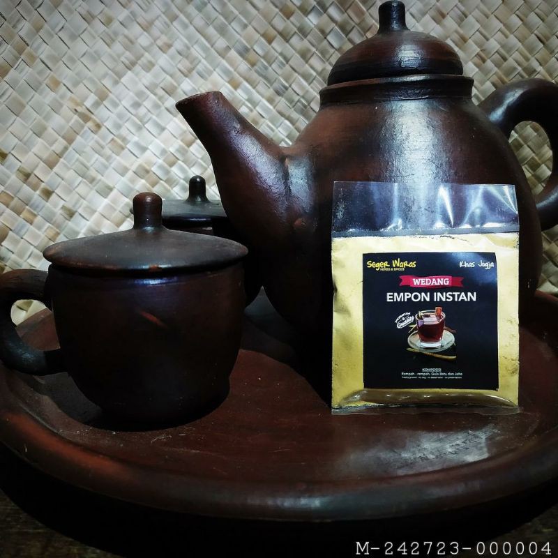 

WEDANG REMPAH EMPON EMPON