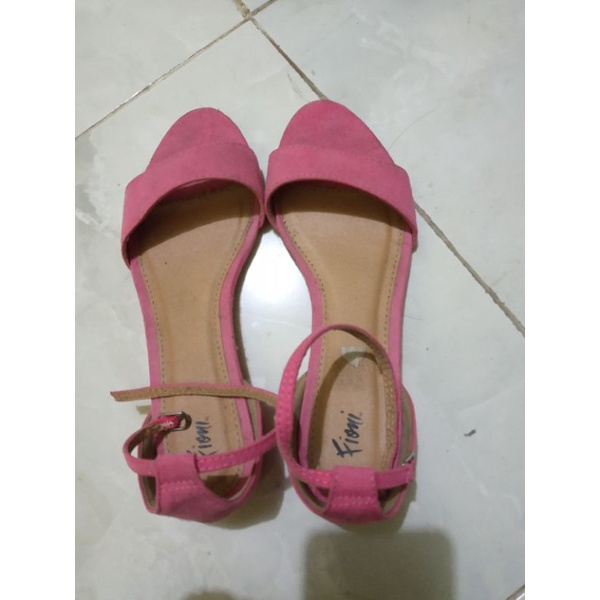 PL FLAT SANDAL STRAP 1 PAYLESS BY FIONI SEPATU SANDAL