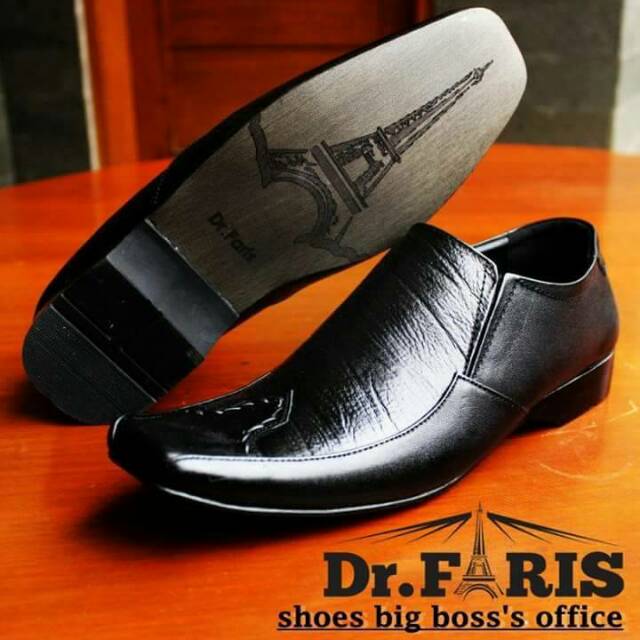 TERBARU SEPATU PANTOFEL PRIA KULIT ASLI DR FARIS MURAH TERBARU SEPATU PANTOFEL PRIA KULIT ASLI DR FARIS MURAH