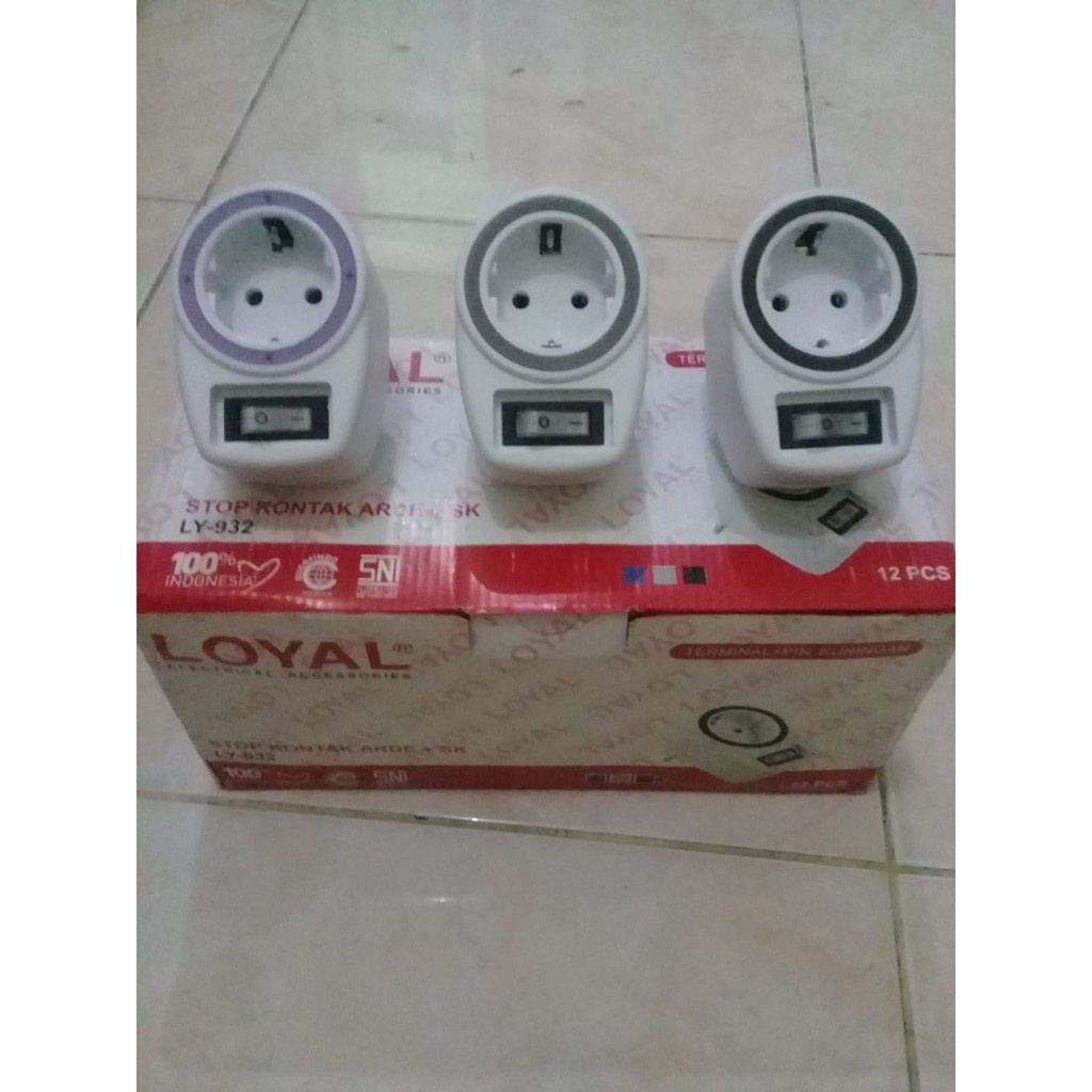 LOYAL Steker LY-932 Stop Kontak Extension plus Saklar ON OFF 1 Lubang