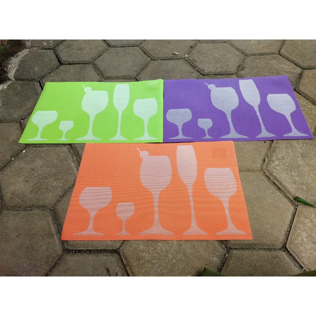 placemat / Alas Piring Modern Style Tatakan Piring Meja Makan Alas Piring PVC Tahan Panas Table