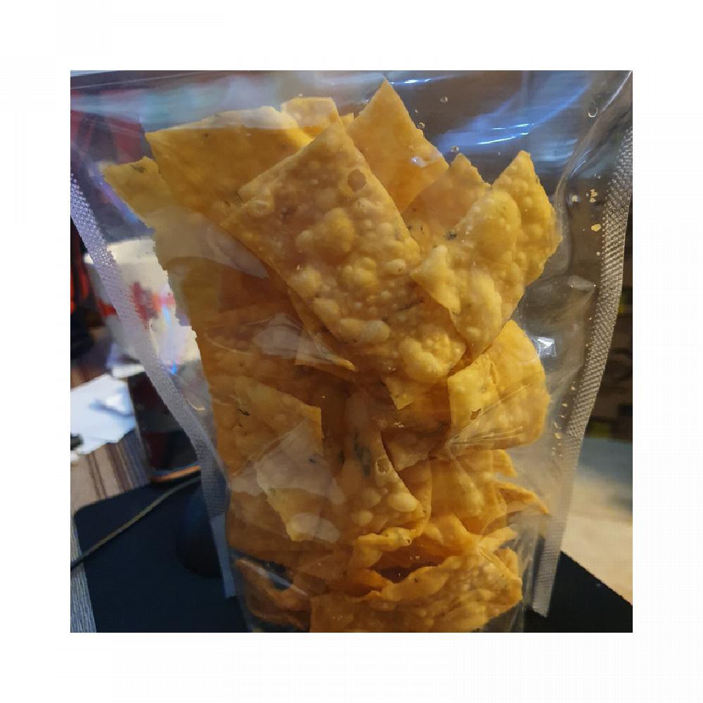 

Keripik Pangsit Kulit Keripik Bawang