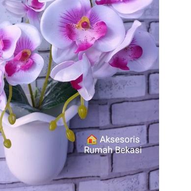 ➽ SET BUNGA PLASTIK ANGGREK 2 CABANG BESAR DENGAN POT DINDING OMBAK ♧